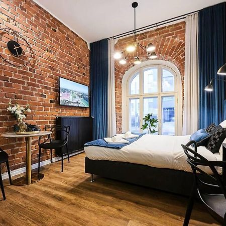 Urban-Glam City Centre Studio With A Gym And Terrace Tallin Exterior foto